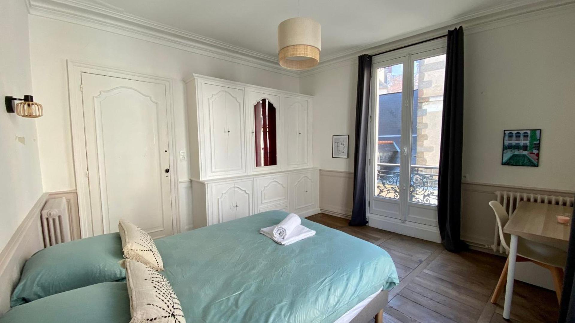 Spacieux Pour 10 Personnes Au Coeur De Rennes Exterior foto